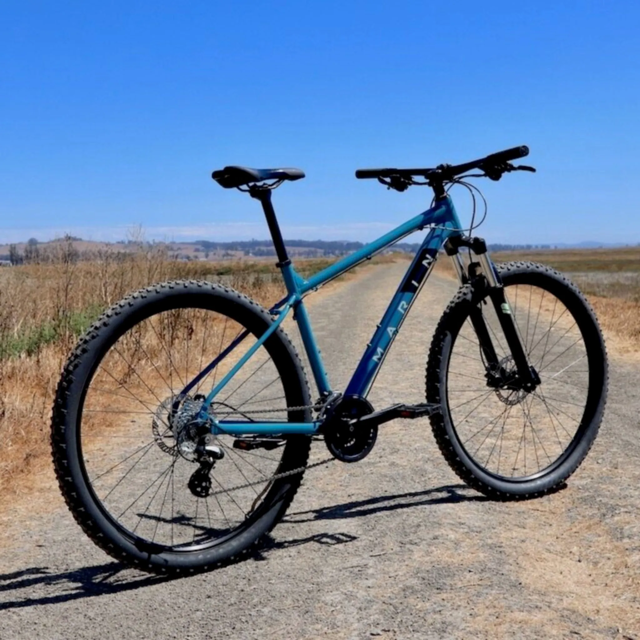 Marin Bolinas Ridge 2 Hardtail Mountain Bike 27.5" Wheels Blue